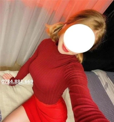 Miniona super slim 25 ani ! Lucky and naughty love !!!