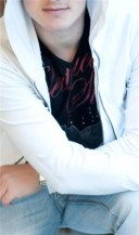 Tanar discret si serios.... - imagine 4