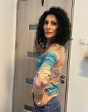 Pentru tine: bruneta skinny - imagine 2