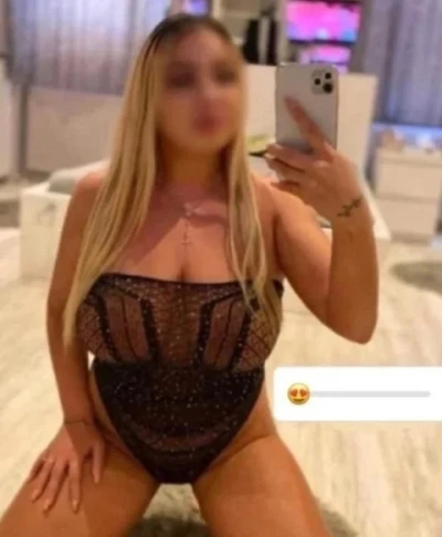 Blonda 100% REALA fac si deplasări