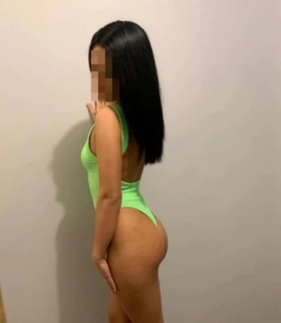 3Selena noua in oras