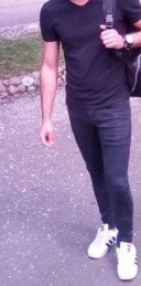 Tanar gay noua in orasul tau - imagine 1