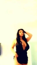 Reala pentru prima oara în oraș sărutări și multa pasiune - imagine 1