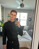 Un bărbat frumos disponibil pentru tine - imagine 1