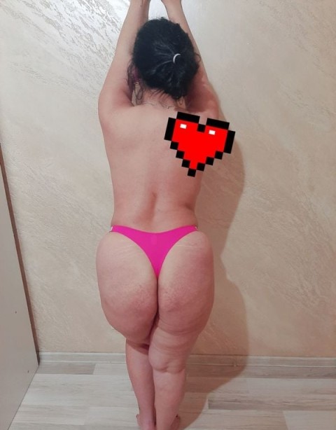 Buna sunt noua in oras .