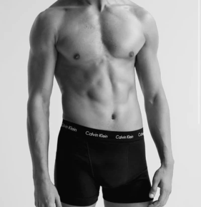 Accept aproape orice