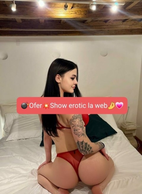 Show erotic la web Poze Reale