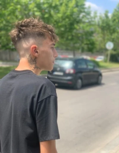 Alex 23 de ani foarte finut