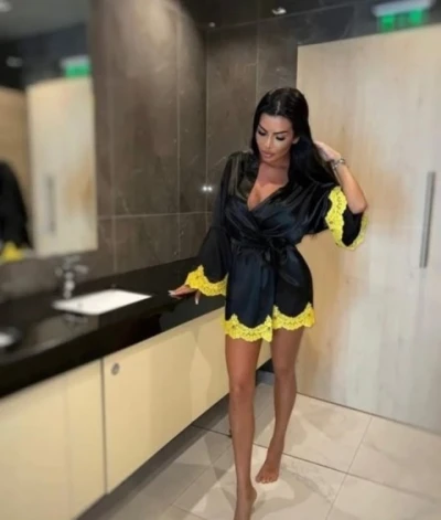 Bună transesuala vip