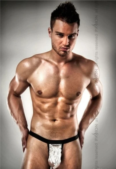 Bărbat dotat escorta ...