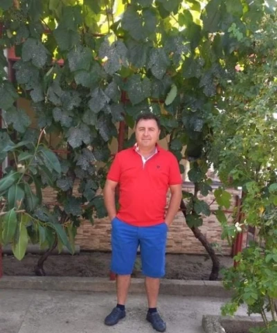 Buna, caut o doamna pentru o relatie serioasa (casatorie)