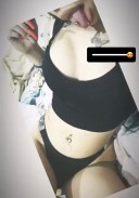 Buna. sunt ana . Am 18 ani - imagine 2