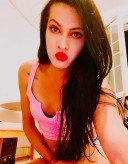 Transexuala reala fac si show web - imagine 2