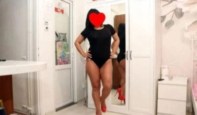 New In Town + OUTCALL