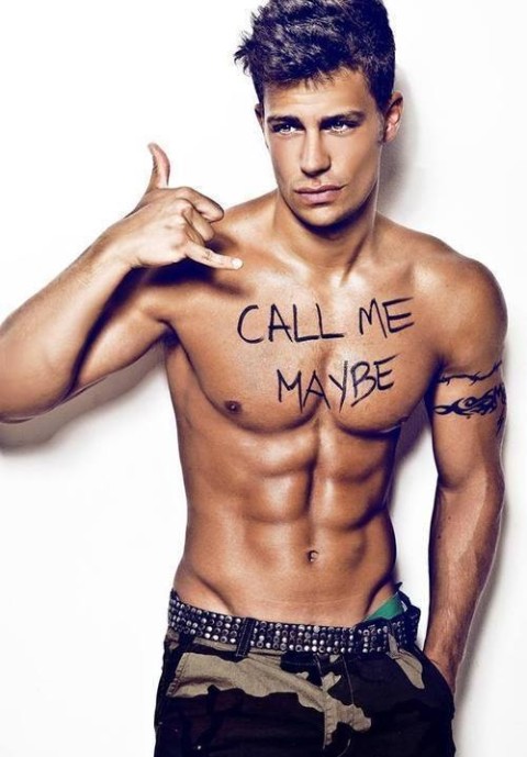 Pt domnisoare, doamne si Cupluri, care vor sa scape de monotonie.