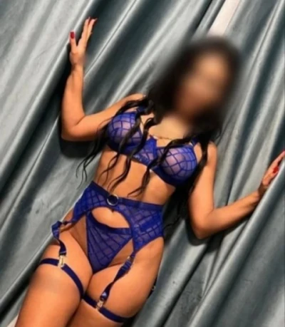 Prima data la tine in oras MIRUNA