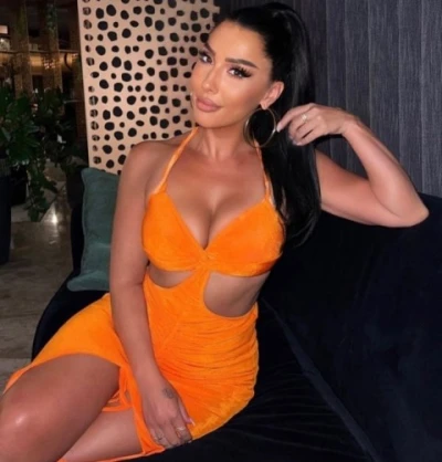 NEW TRANSEXUALA NOUA ÎN ORAȘUL TĂU