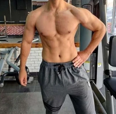 Un tânăr talentat. Cu siguranță te-ai săturat de la muncă și vrei liniște sufletească și relaxare.