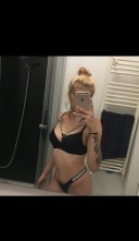 Bună blondă nouă în oraș la tine - imagine 2