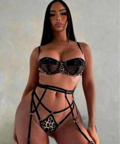 Ryana !sexy -porno! luxury !high-class!hot -escorte!poze reale 100%