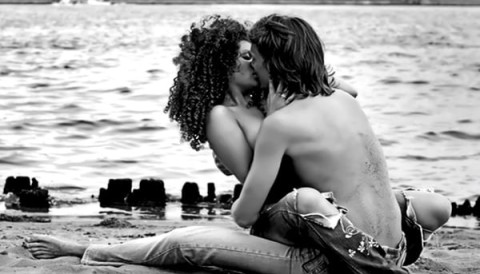 Barbat romantic, tandru si manierat