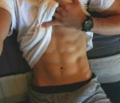 Tânăr Gay DISCRET Dotat nou la tine in oras inclusive show la web