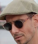 Relație Discreta cu tânăra - imagine 1