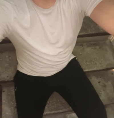 Barbat discret pentru domnisoare si doamne :ce iti doresti?