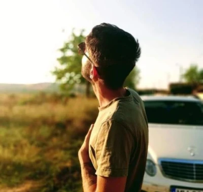 Nou în orașul tău!!Tânăr Discret