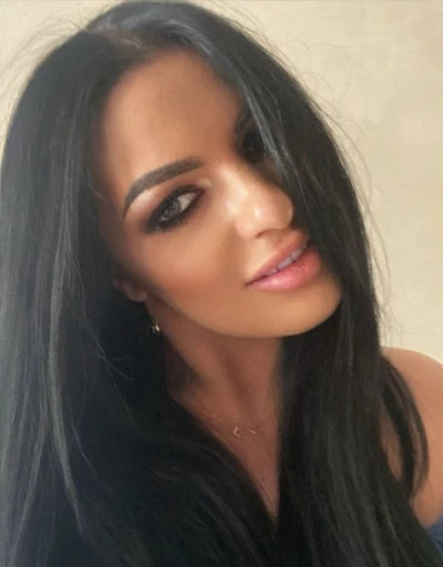 Fosta maseuza de la salon Monalisa!