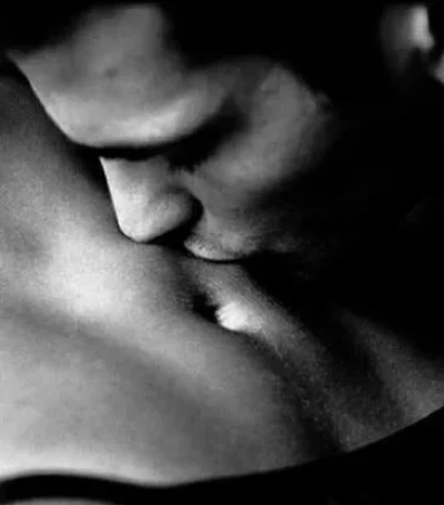 Sustin discret o studenta smart