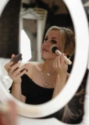 Bună sunt Tania de 30 de ani servicii totale - imagine 1