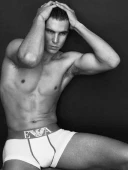 Pentru o domnișoară sau doamnă rebelă - imagine 1