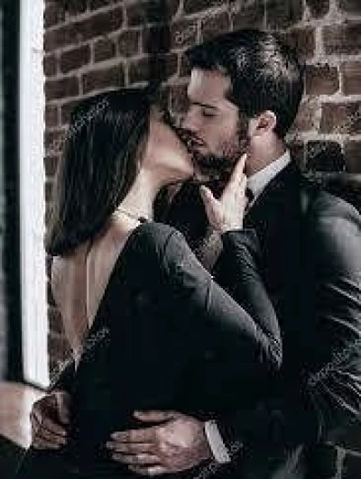 Cuplu- cautam DOAR FATA pentru 3some