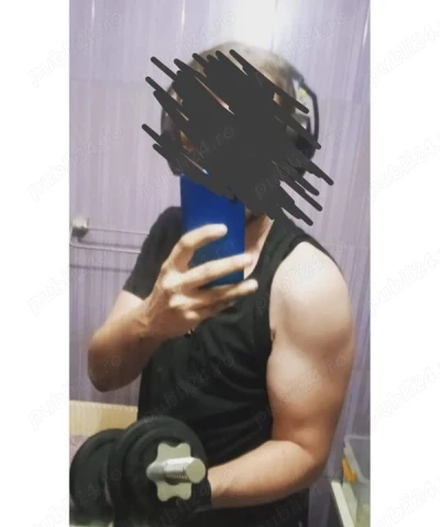 Baiat tanar, ofer momente de neuitat