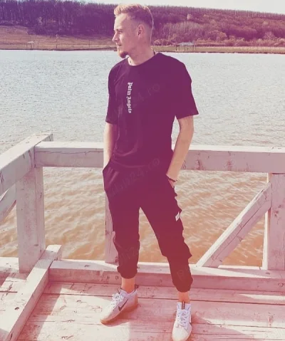 Companie discretă pentru Doamne și Domnișoare!