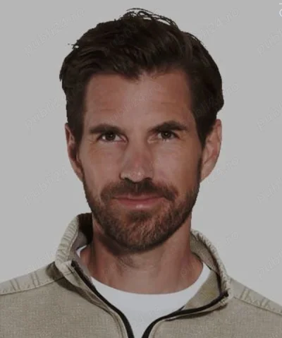 Barbat matur discret pentru femei timide