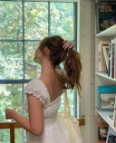 Doar mesaje pe whatsapp Suntem 2 fete la locație - imagine 2