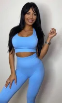 Transexuala reala suta la suta fac si deplasari - imagine 2