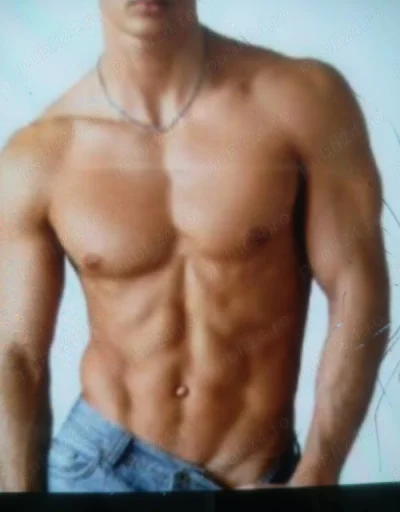 Tânăr discret pentru doamne și domnisoare