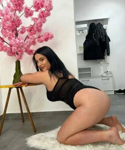 Cea Mai Mare Pornista !!!Zona Rahova