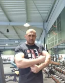 Barbat pasional pt domnisoare, doamne si cupluri - imagine 3