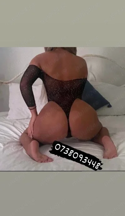 Blondă sexy de Lux !!