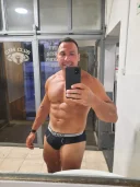 Bărbat cu muschi si dotat - imagine 5