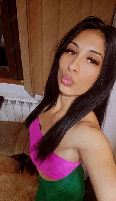 Buna ma numesc Andreea