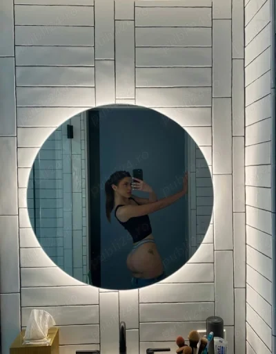 Show web, poze si video, 18 ani