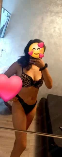 Bună sunt maria 19 ani doar pe deplasări - imagine 2