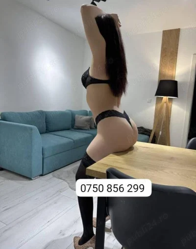 Roxy poze Reale 100 %