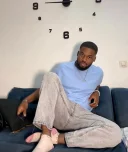 Întâlnire discretă pentru o plăcere fantastică - imagine 1