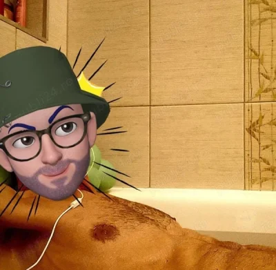 Sunt aici pentru tine!